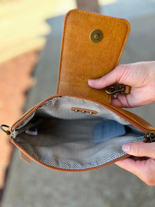 Cognac Stud Detail Clutch