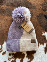 Load image into Gallery viewer, Two Tone Beanie