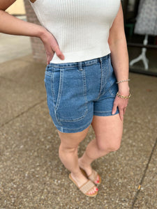 Light Square Pocket Shorts