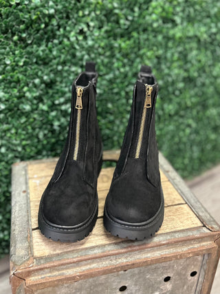 Corky's Unzip Me Boot in Black
