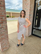 Load image into Gallery viewer, Black &amp; Cream Twist Dress