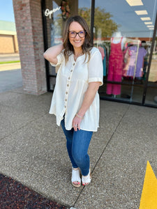 Buttercream Dream Button Up Top