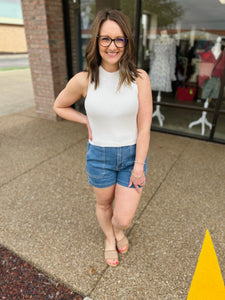 Light Square Pocket Shorts