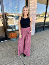 Load image into Gallery viewer, Mauve Chic Printed Wide Leg Pants