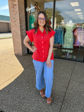 Load image into Gallery viewer, Light Wash Square Pocket Cropped Pant