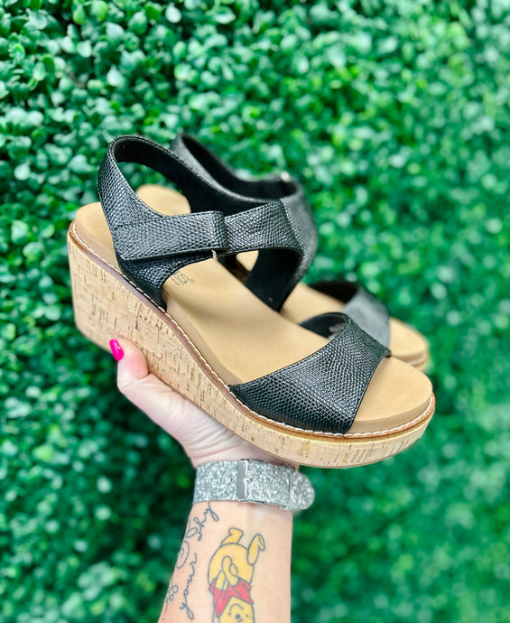 Five O'Clock Somewhere Wedge