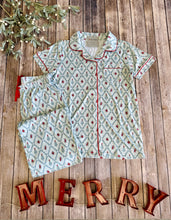 Load image into Gallery viewer, Grand Christmas Button Up Sleep Shirt