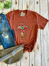 Load image into Gallery viewer, John 3:16 Floral Cross Tee (Clay)