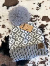 Load image into Gallery viewer, Diamond Knit Beanie