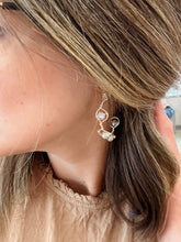 Load image into Gallery viewer, Tiara Earrings