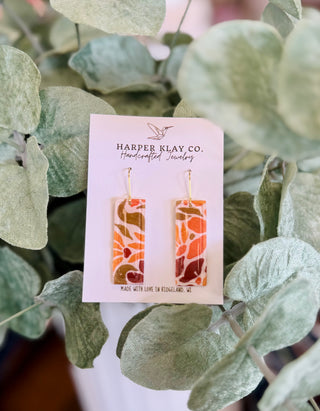 Falling Foliage Bar Earring