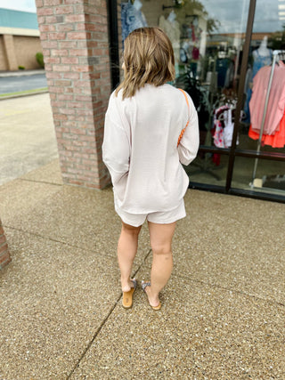 The Signature V-Neck Set - Warm Drift