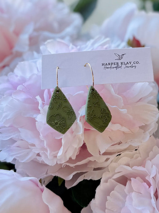 Spring Moss Earring