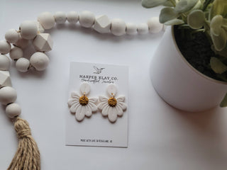 The Daisy Dangles