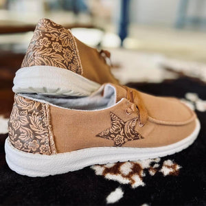 Stella Canvas Shoe