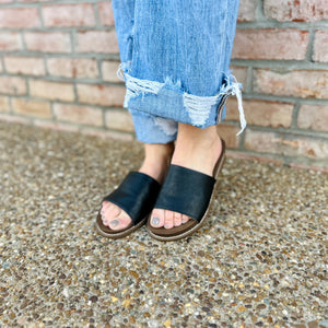 Black Kalo Sandal