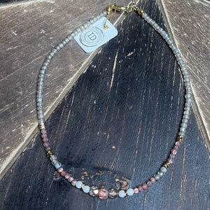 Mauve Multicolored Beaded Necklace